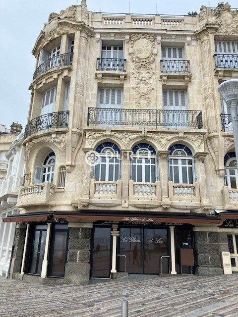 Location annuelle Bureau/Local LES SABLES-D OLONNE 85100 Vende FRANCE