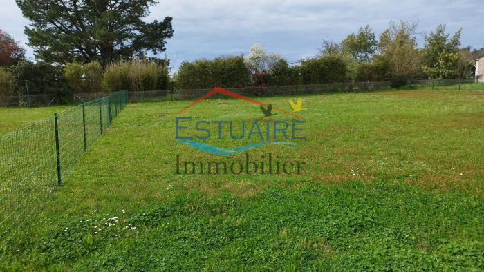 Terrain constructible à vendre, 603 m² - Saint-Étienne-de-Montluc 44360