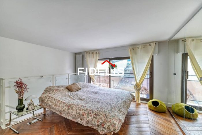 Duplex à vendre, 2 pièces - Paris 75008