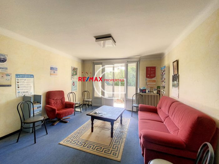 Apartment for sale, 4 rooms - Nîmes 30000