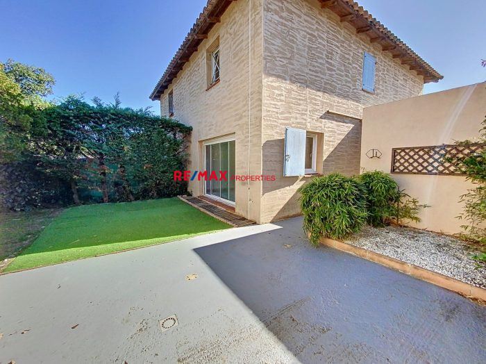 Villa for sale, 4 rooms - Nîmes 30900