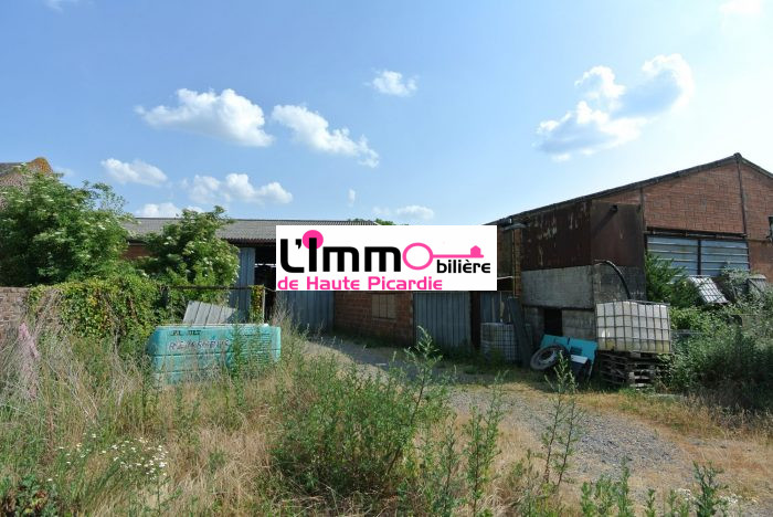 Immeuble à vendre, 1400 m² - Chaulnes 80320