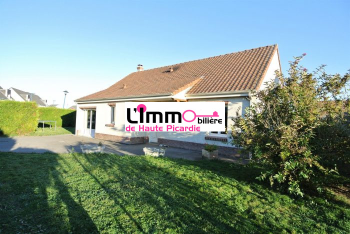 Maison à vendre, 5 pièces - Nesle 80190