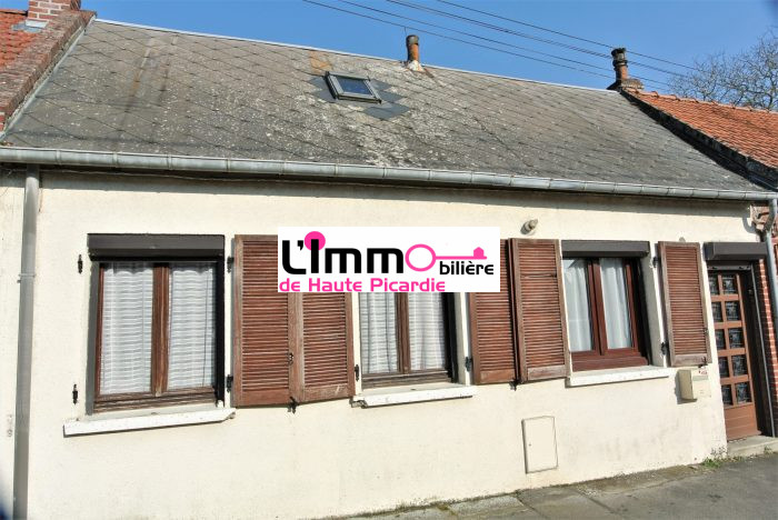 Maison mitoyenne 2 côtés à vendre, 4 pièces - Harbonnières 80131