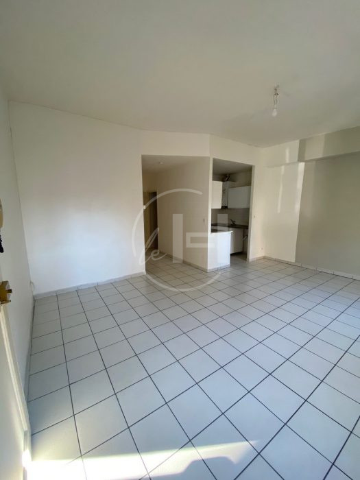 Appartement à louer, 3 pièces - Montigny-lès-Metz 57950