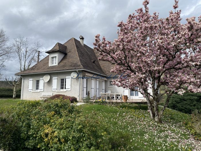 Vente Maison/Villa SAINT-GERMAIN-DU-SALEMBRE 24190 Dordogne FRANCE