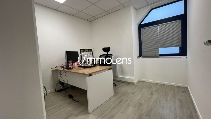 Photo Immobilier Professionnel à louer Courrières image 16/36