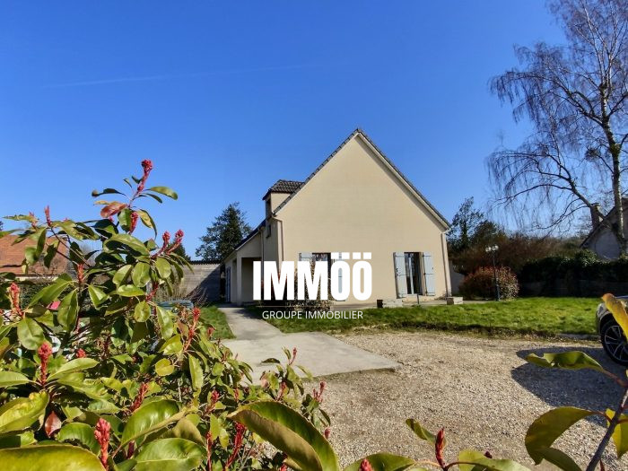 Maison individuelle à louer, 7 pièces - Isneauville 76230