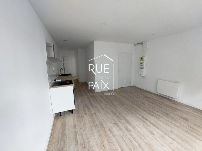 Appartement à louer, 2 pièces - Saint-Maixent-l'École 79400