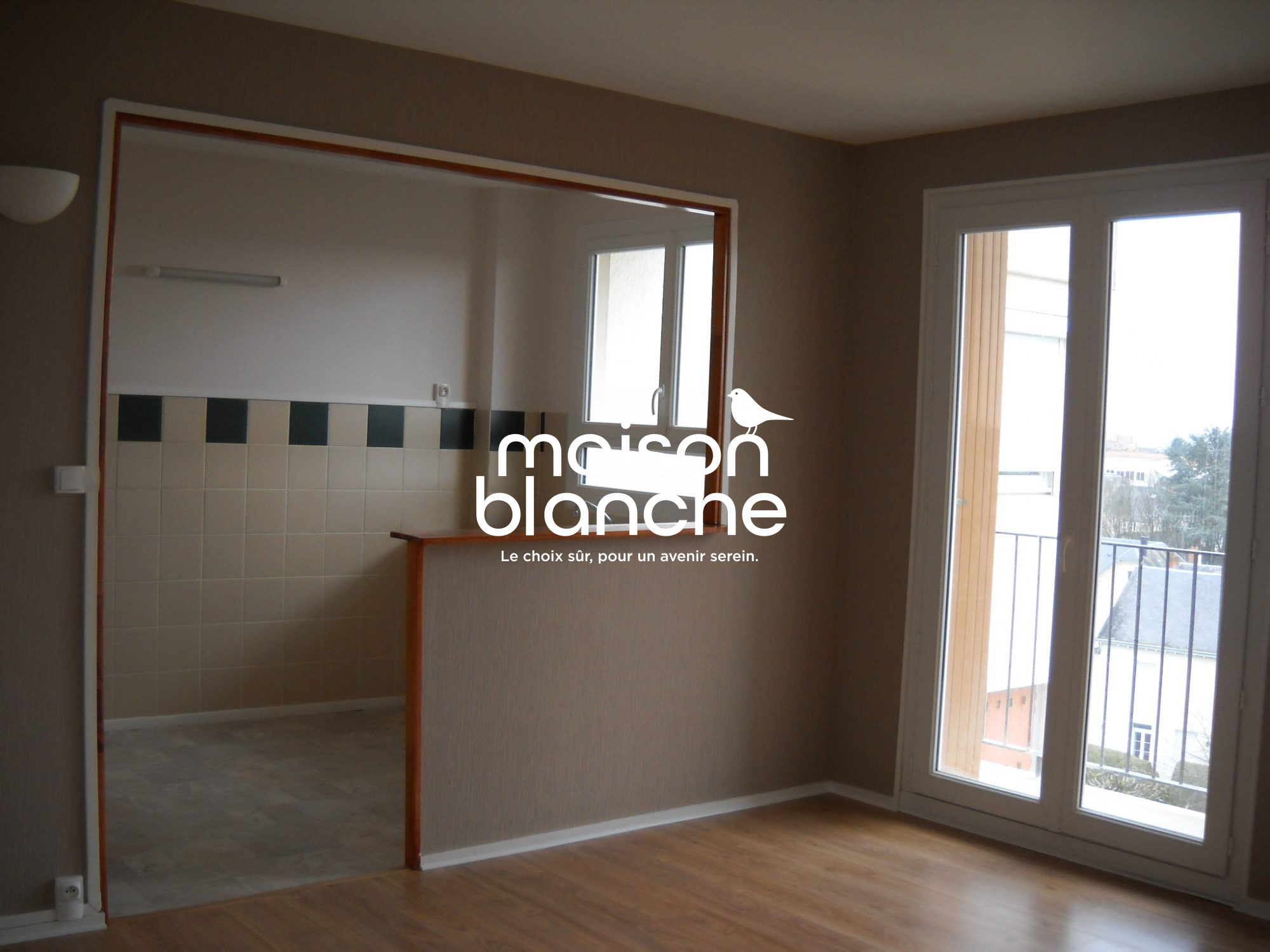 Location annuelle Appartement PARTHENAY 79200 Deux Svres FRANCE