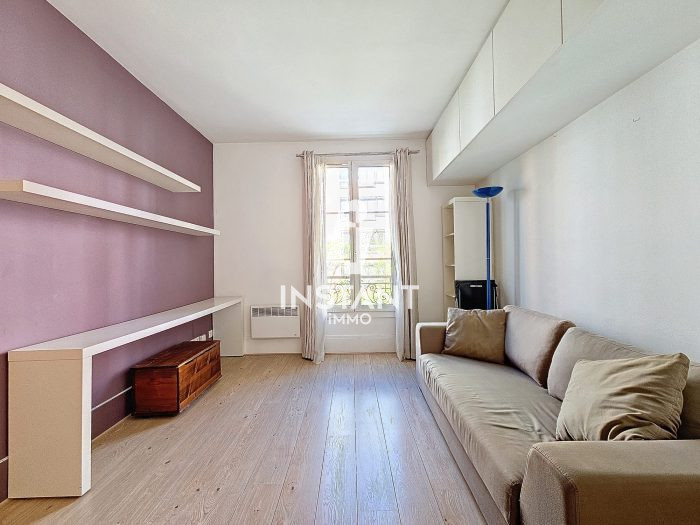 Appartement à louer, 1 pièce - Paris 75010
