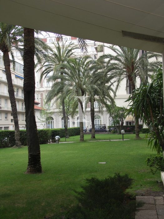 Appartement à vendre, 2 pièces - CANNES,CANNES 06400