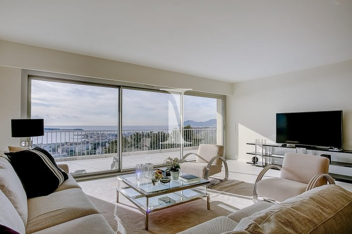 Appartement à vendre, 4 pièces - CANNES,CANNES 06400