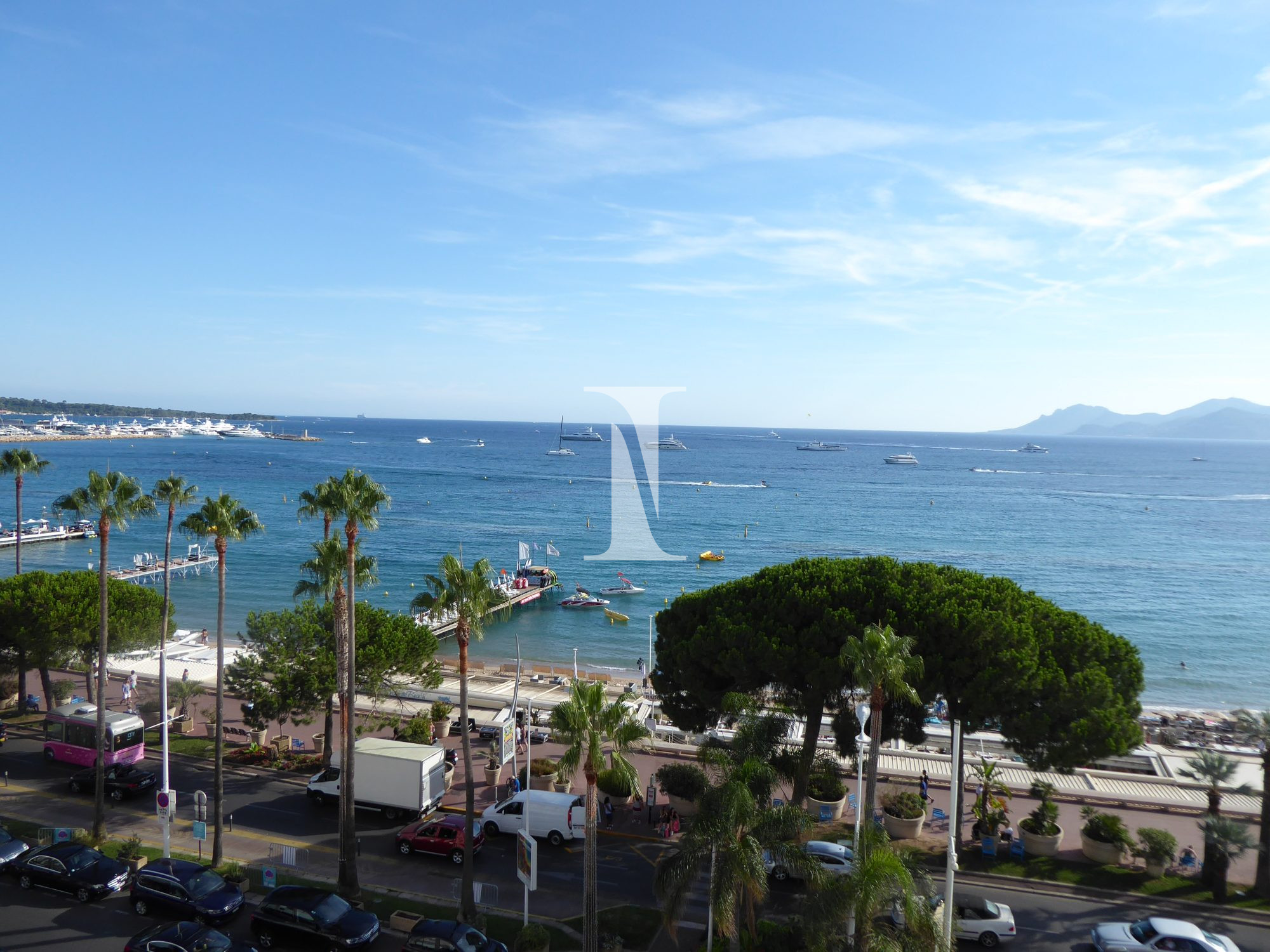 Vente Appartement 66m² 3 Pièces à Cannes (06400) - Isambert