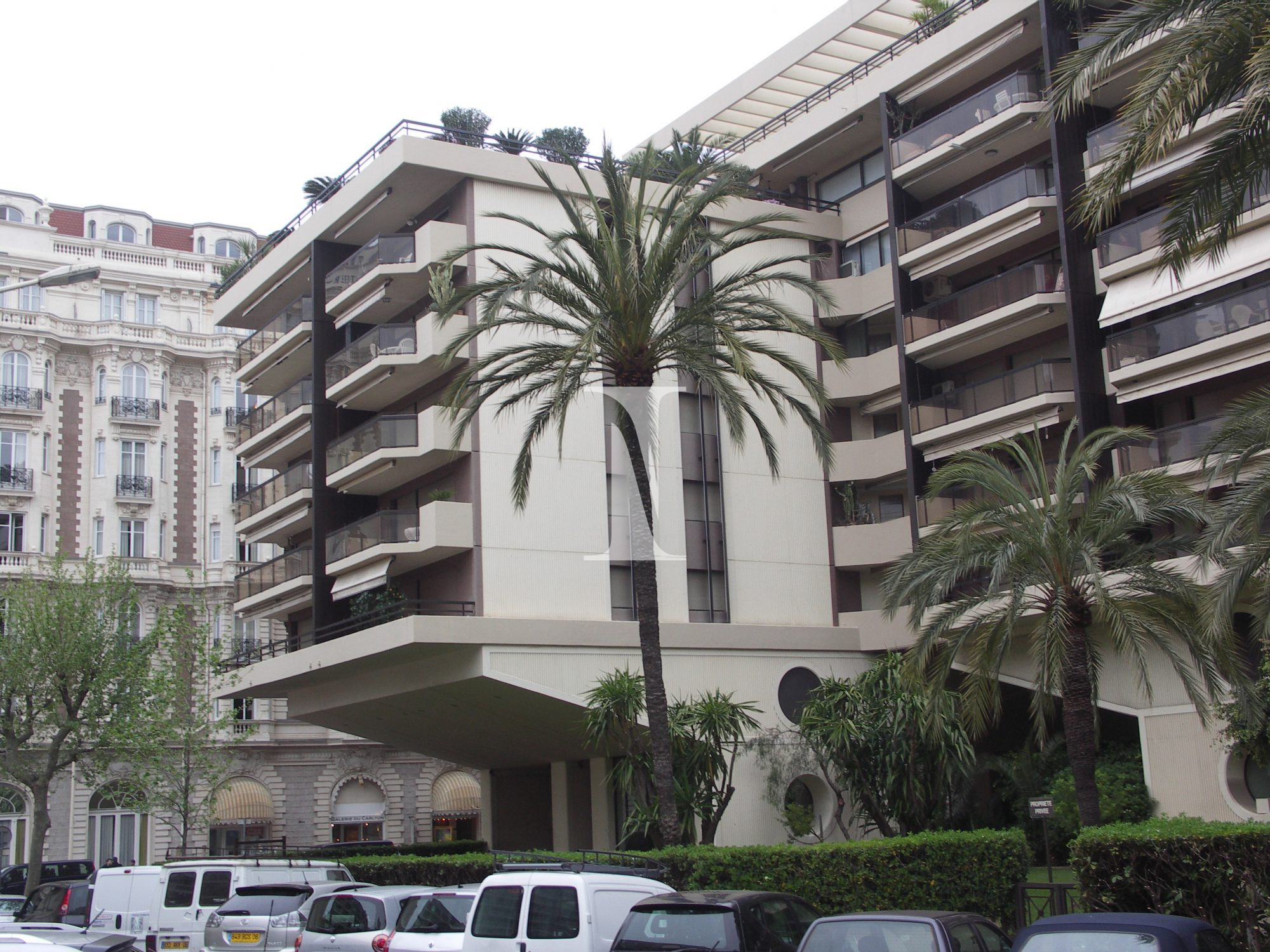 Vente Appartement 52m² 2 Pièces à Cannes (06400) - Isambert