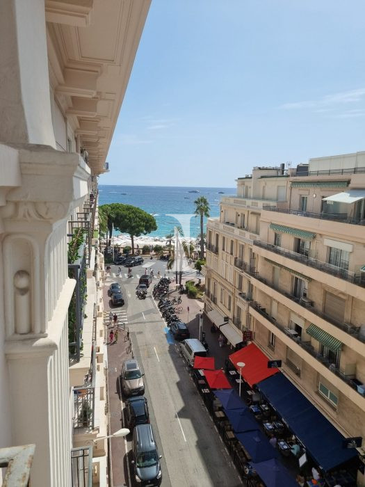 Appartement à vendre, 3 pièces - Cannes 06400