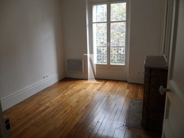 Appartement à louer, 2 pièces - Neuilly-sur-Seine 92200