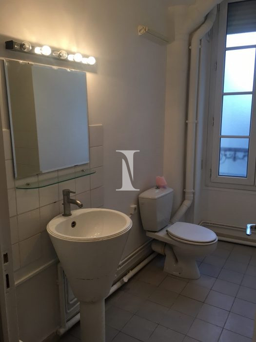 Appartement à louer, 2 pièces - Paris 75011