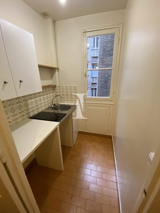 Appartement à louer, 2 pièces - Paris 75015