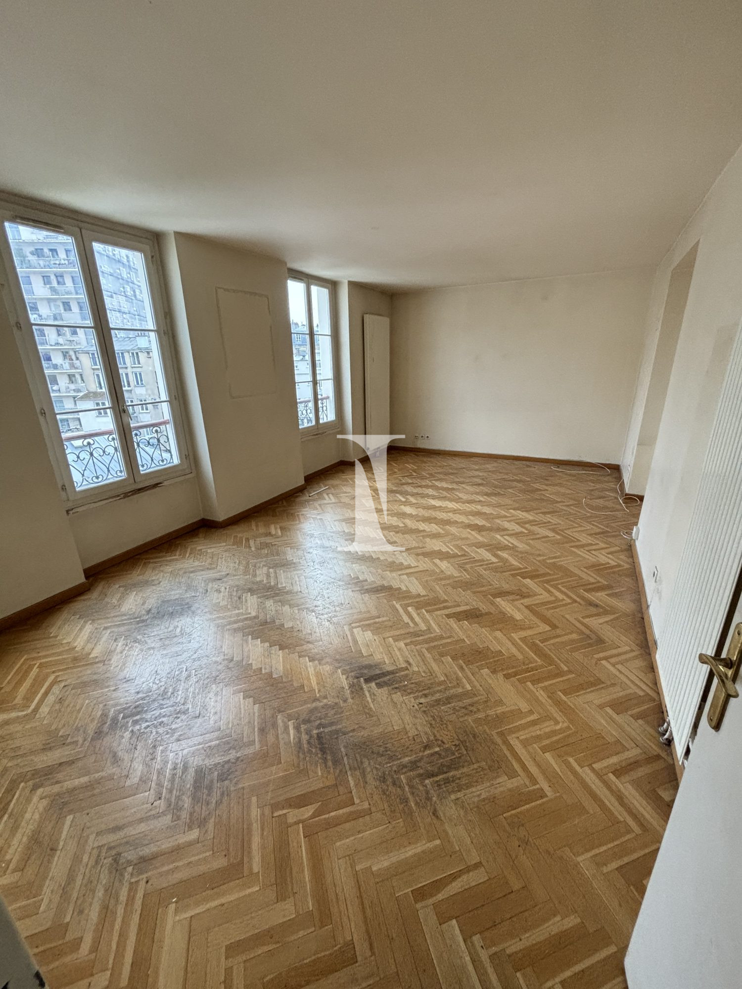 Location annuelle Appartement PARIS 75015 Paris FRANCE