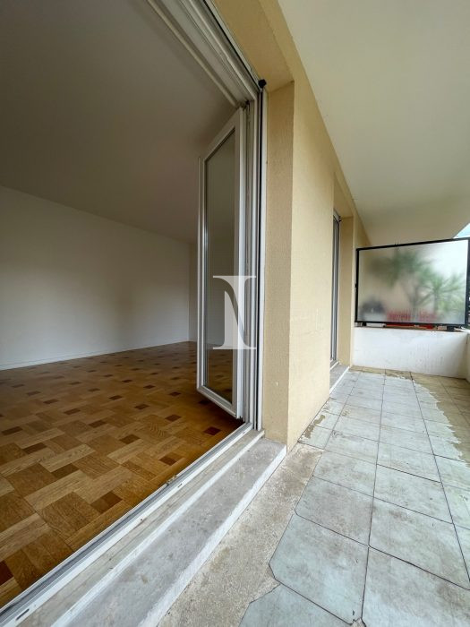 Appartement à louer, 3 pièces - Le Pré-Saint-Gervais 93310