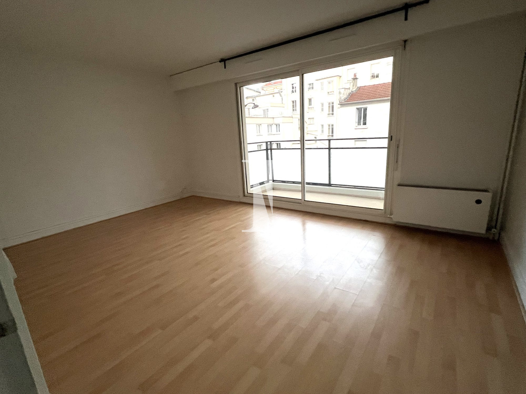 Location annuelle Appartement NEUILLY-SUR-SEINE 92200 Hauts de Seine FRANCE