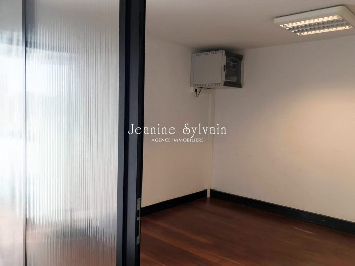 Bureau à louer, 75 m² - Papeete 98714