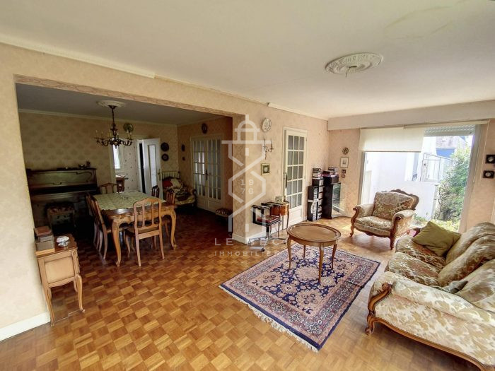 Maison mitoyenne 2 côtés à vendre, 6 pièces - Lanester 56600