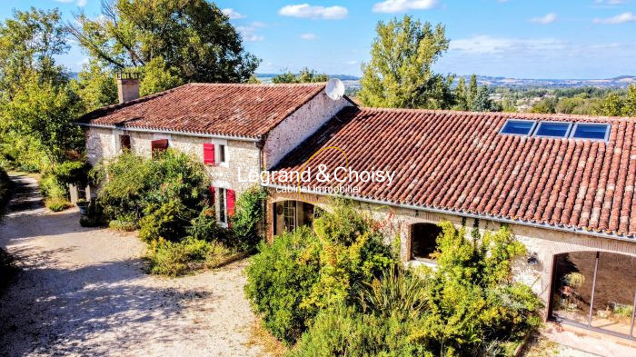 Maison de campagne à vendre, 7 pièces - Le Temple-sur-Lot 47110