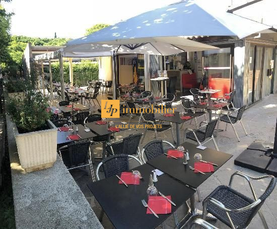 Restaurant, bar à vendre, 143 m² 14 places - Les Matelles 34270