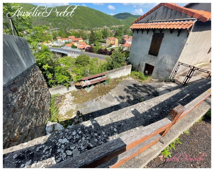 Maison ancienne à vendre, 4 pièces - Massiac 15500