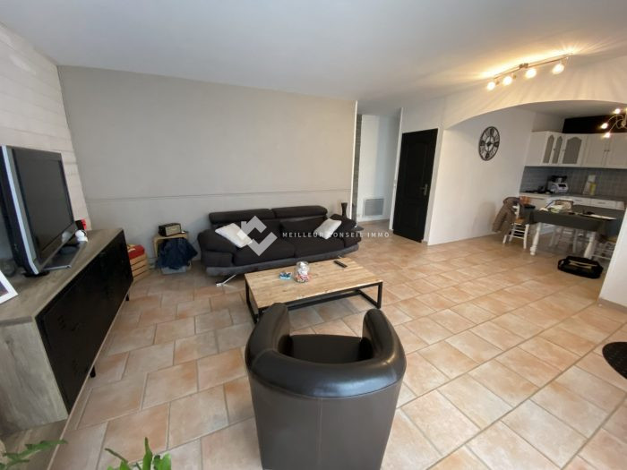 Maison individuelle à vendre, 6 pièces - Neuville-de-Poitou 86170