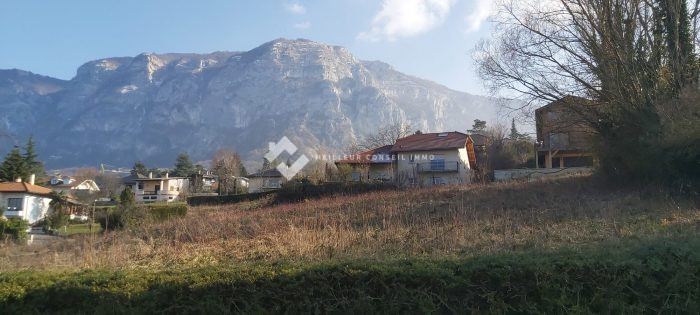 Terrain constructible à vendre, 05 a - Bossey 74160