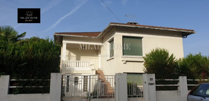 Maison individuelle à vendre, 7 pièces - Tarbes 65000