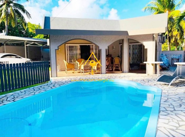 Photo Somptueuse villa à louer avec piscine à Blue Bay image 1/8