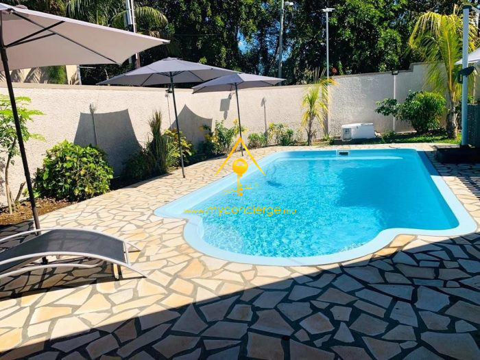Photo Somptueuse villa à louer avec piscine à Blue Bay image 2/8