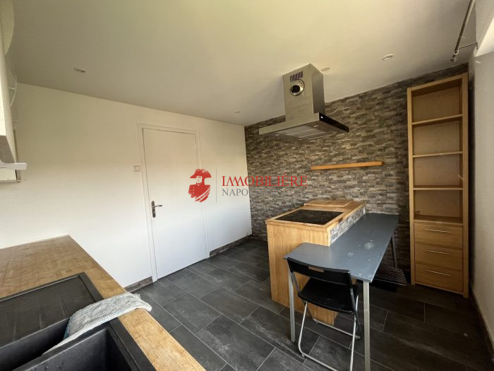 Appartement à louer, 4 pièces - Mulhouse 68100