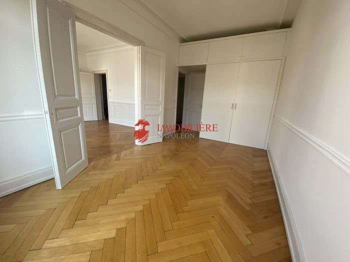 Appartement à louer, 4 pièces - Mulhouse 68100