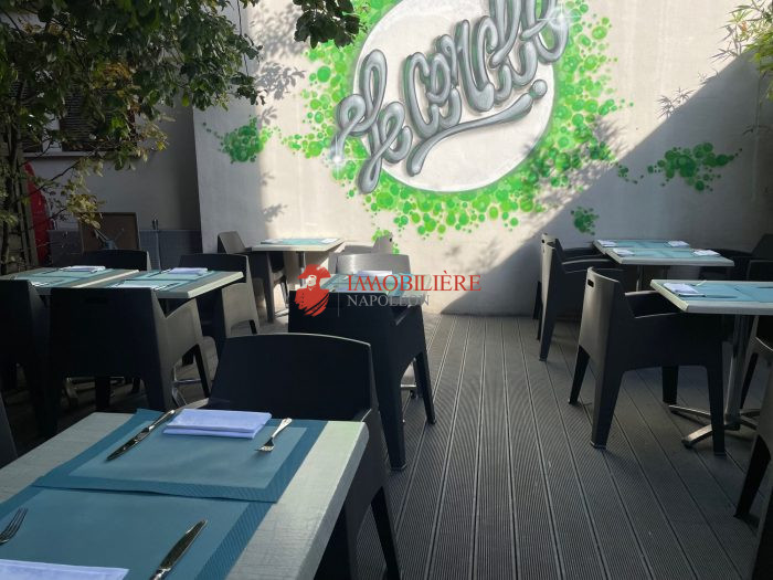 Restaurant, bar à vendre, 200 m² 50 places - Mulhouse 68100