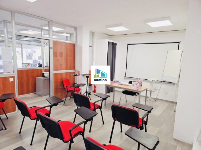 Location bureaux RDC La Garde (83130)