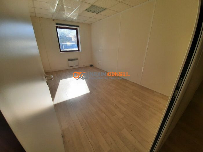 Immobilier pro à louer, 578 m² - Herblay 95220