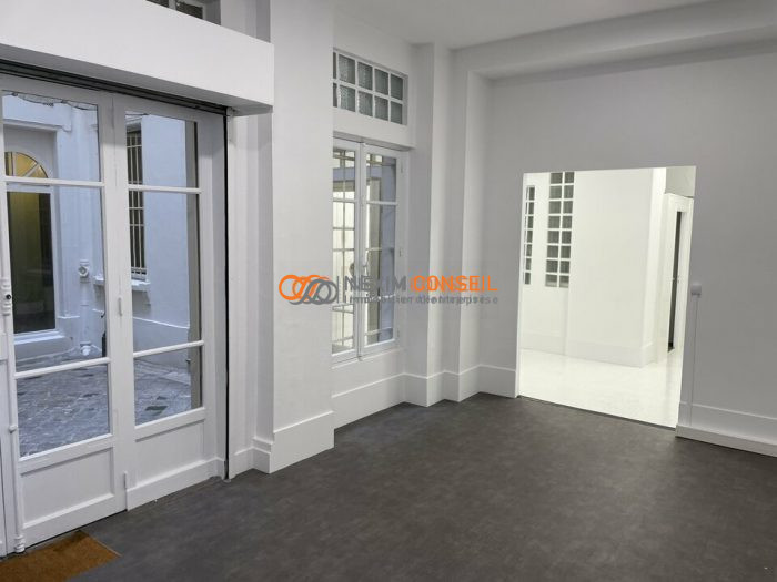 Bureau à louer, 40 m² - Paris 75009