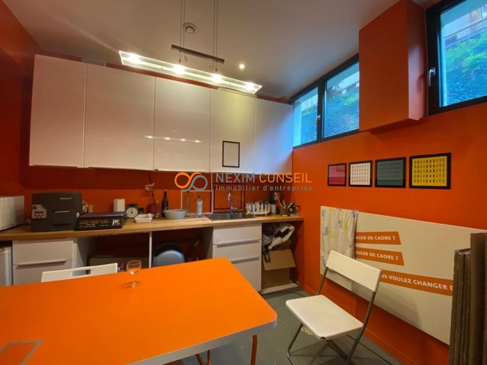 Bureau à louer, 100 m² - Clichy 92110