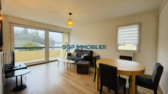 Appartement à louer, 3 pièces - Cornebarrieu 31700