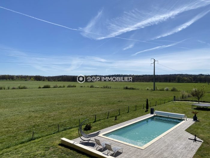 Villa à vendre, 7 pièces - Castelnau-d'Estrétefonds 31620