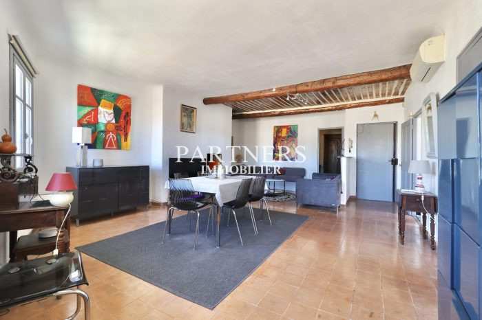 Appartement à vendre, 3 pièces - Aix-en-Provence 13100