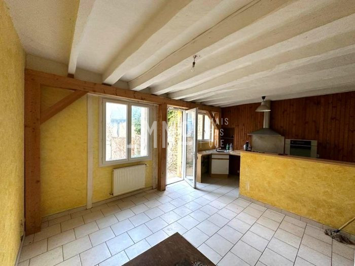 Maison mitoyenne 2 côtés à vendre, 6 pièces - Saint-Christophe-sur-le-Nais 37370