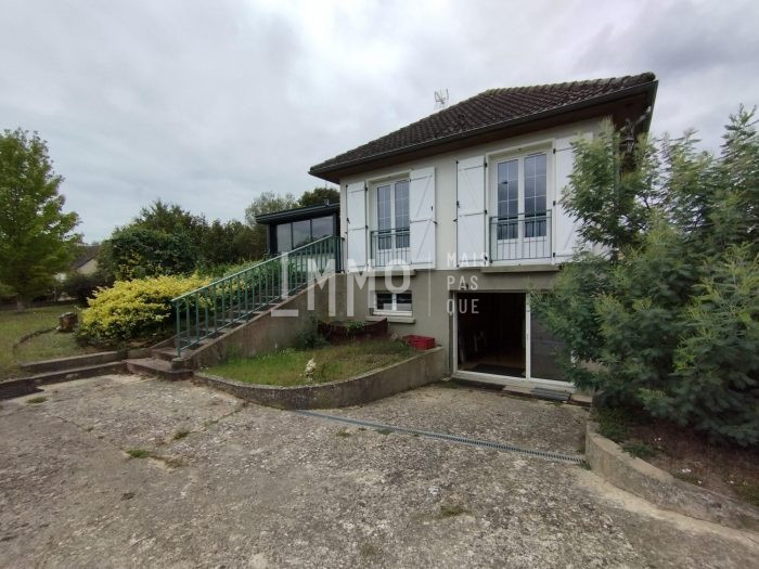 Vente Maison/Villa THOREE-LES-PINS 72800 Sarthe FRANCE