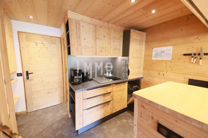 Appartement à vendre, 4 pièces - Peisey-Nancroix 73210