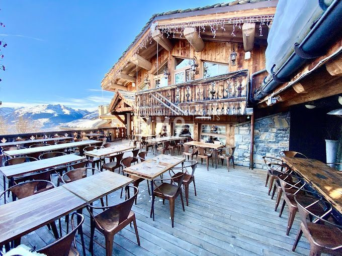 Restaurant, bar à vendre, 595 m² - Peisey-Nancroix 73210